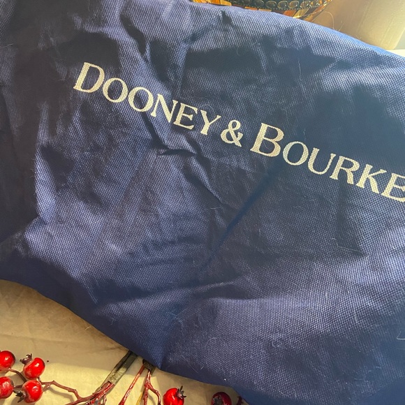 Dooney & Bourke matching purse and wallet - Picture 11 of 11